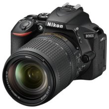 Nikon D5600 Body+18-55MM F/3.5-5.6G AF-P DX VR Lens+Vlogging Kit+Card
